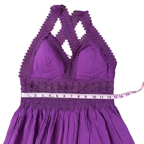 Fashion Nova ~ Lucie Lace Mini Dress ~ lace detailing ~ padded bust ~size XSmall - Picture 15 of 16